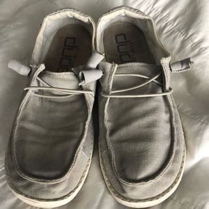 HeyDude Wendy Size 7 womens